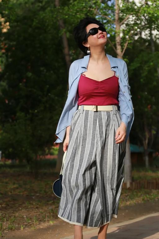 坐过山车可以穿羽绒服吗？深度解析过山车与羽绒服的那些事