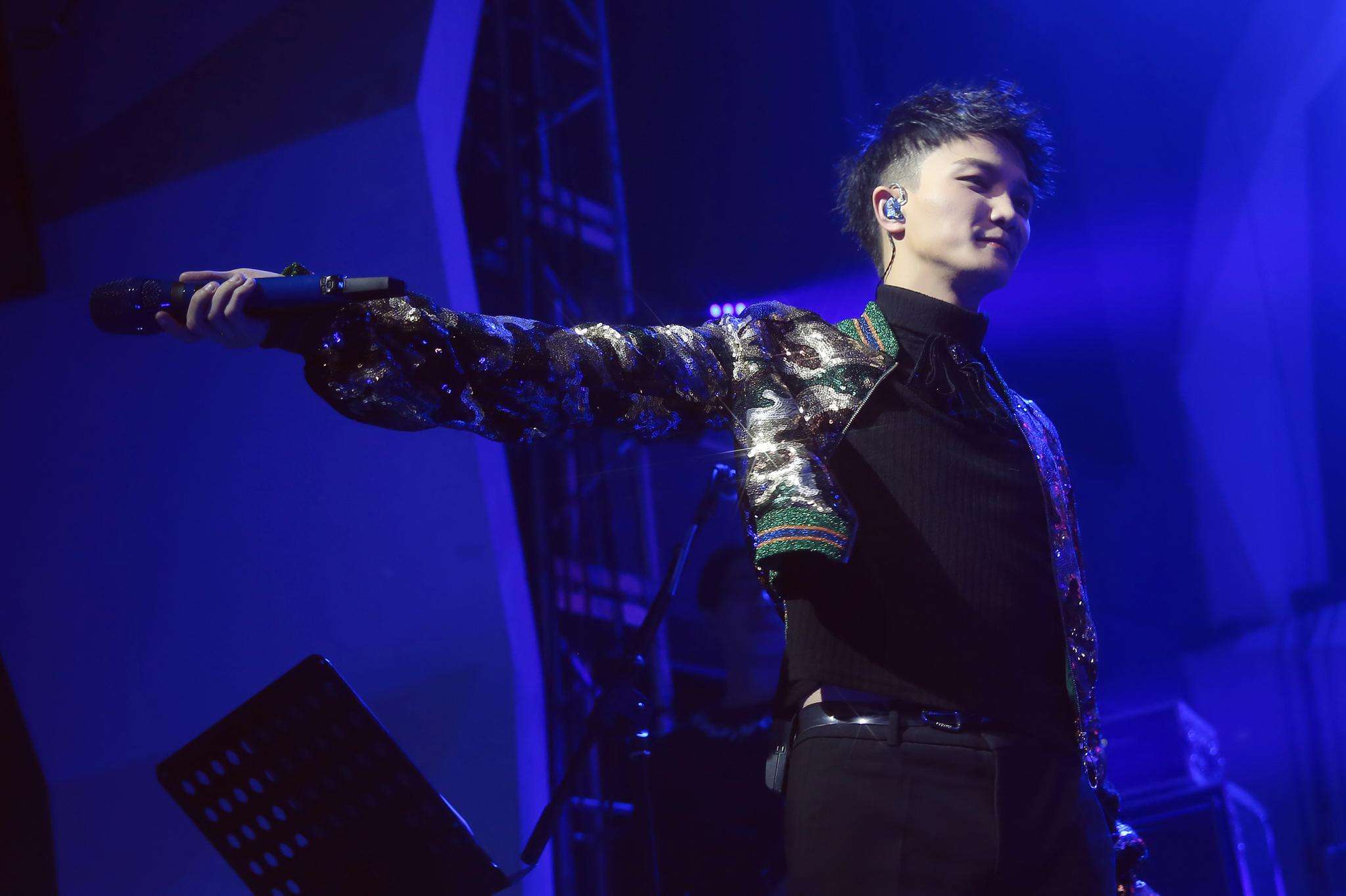 周深美国演唱会2019，歌声跨越重洋的震撼之夜