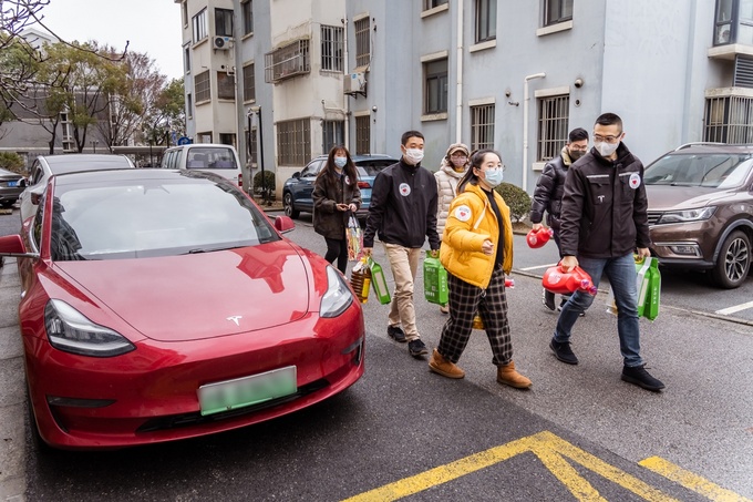 特斯拉老车主换新，升级之路与未来展望