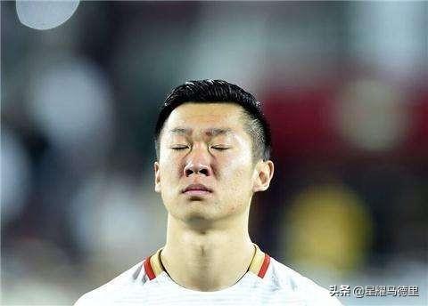 聚焦当下，3名国足初代归化球员遭遇失业困境