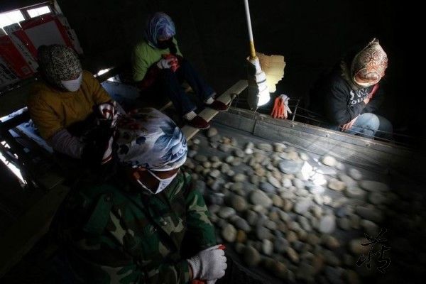 缅甸地震震碎中国玉石商人淘金梦