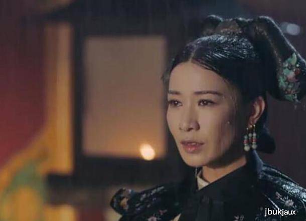 网友辣评陈德容，冷宫疯掉的妃子？深度解析