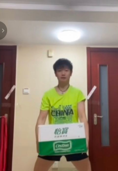 孙颖莎Vlog，探寻国乒女神的日常生活与奋斗之路