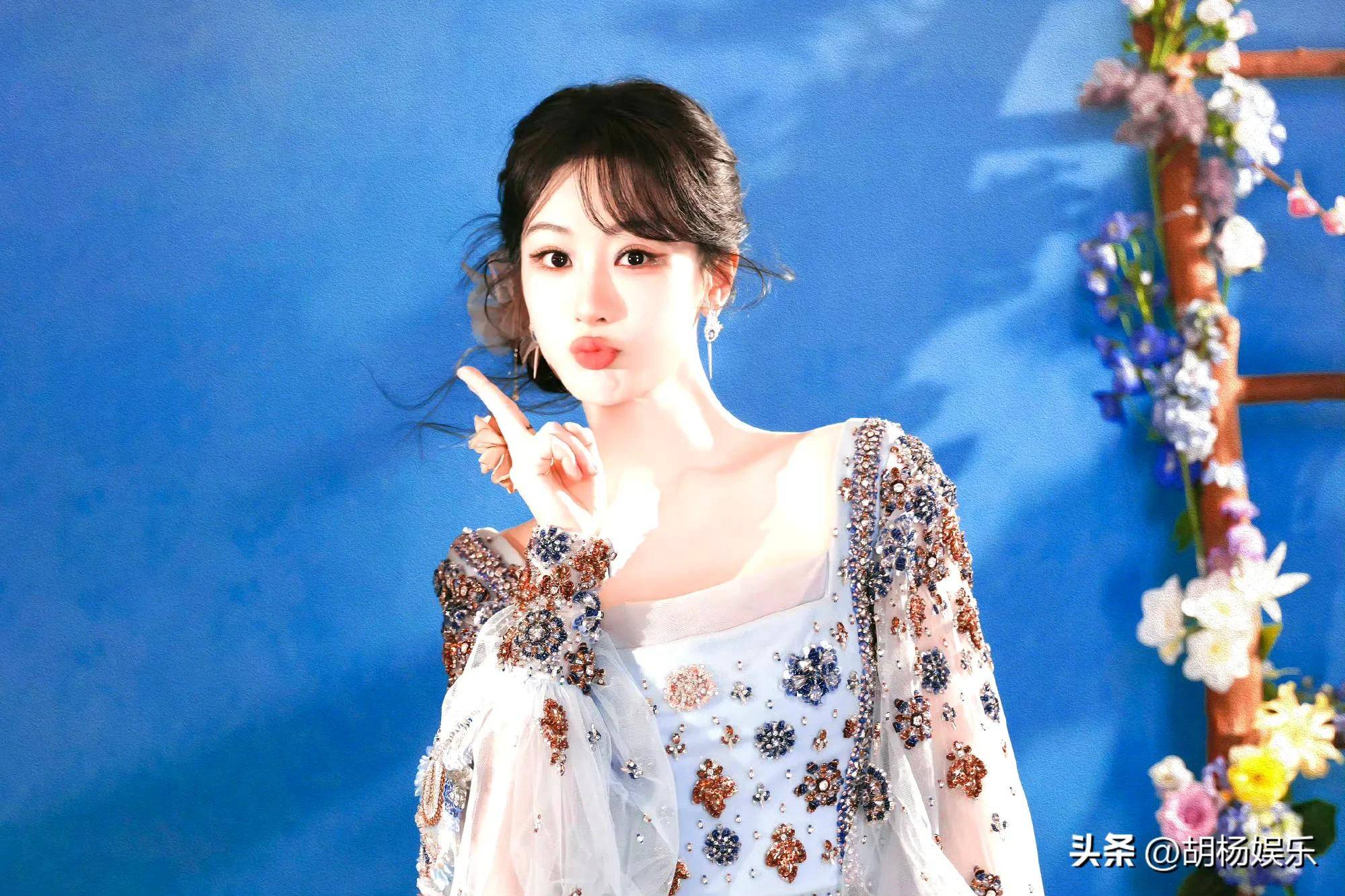 杨紫胡歌主演新剧生命树官宣，期待已久！