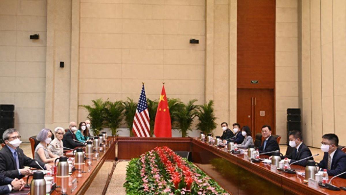 美方主动与中方接触背后的秘密