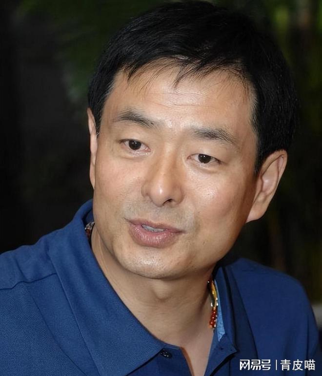 话剧演员濮存昕，舞台上的璀璨之星