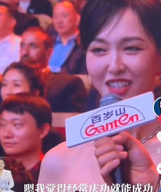 刘亦菲提名白玉兰最佳女主角，璀璨星光闪耀影视界