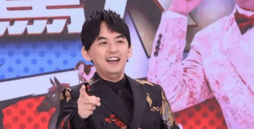 揭秘黄子佼，他是干什么的？