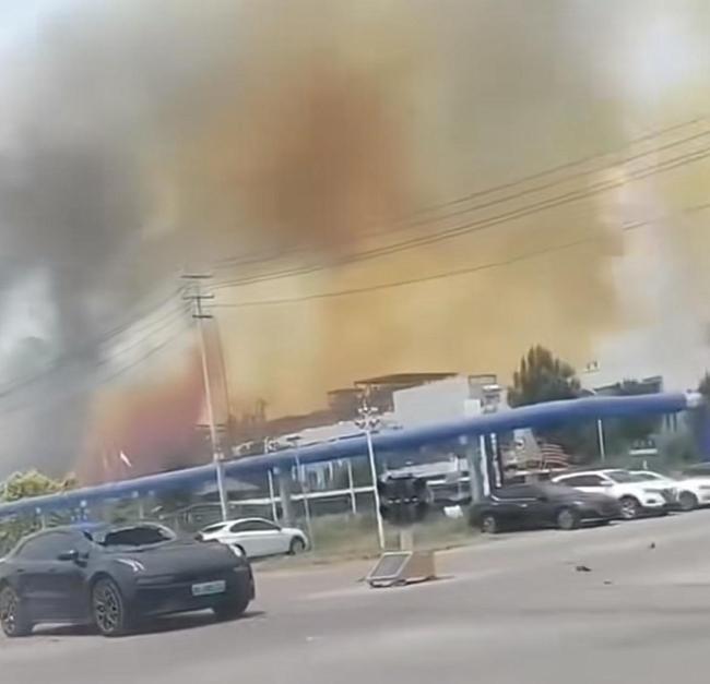 高密已接收多名化工车间爆炸伤者