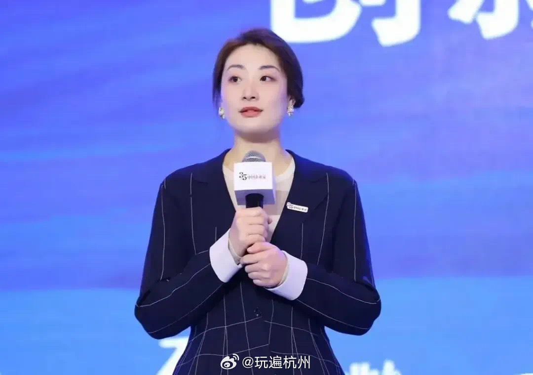 宗馥莉正式接手娃哈哈实业公司，企业未来的新篇章