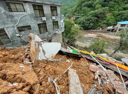 四川铁路桥发生垮塌事故背后的故事