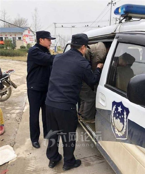 老人骑车捎人遇车祸，人间真情与社会责任