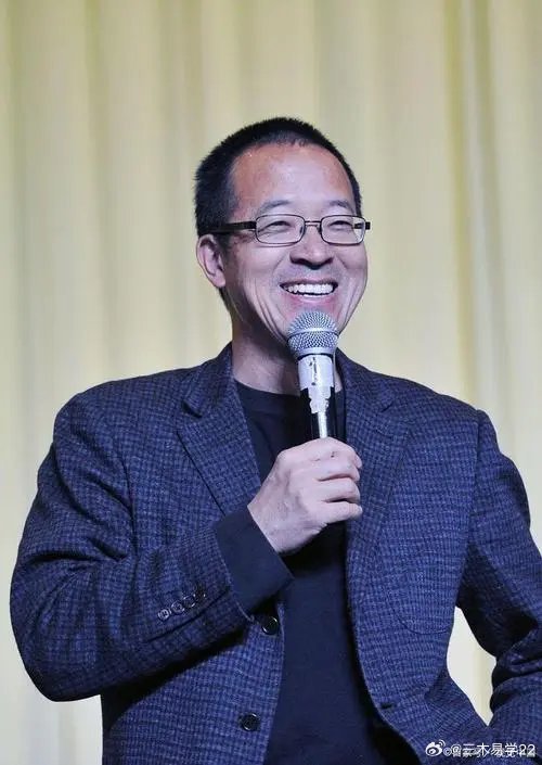 俞敏洪骑行摔倒受伤，犯困睡着了成为热议话题