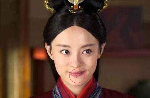 孙俪唇下痣没了，重塑女神形象？