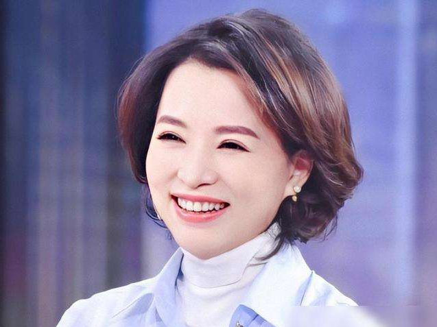 董卿话术，语言之美与人际魅力