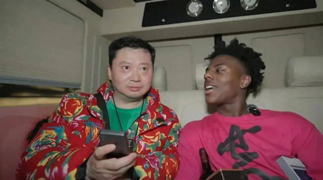 卤鹅哥为赴美见甲亢哥苦学英语