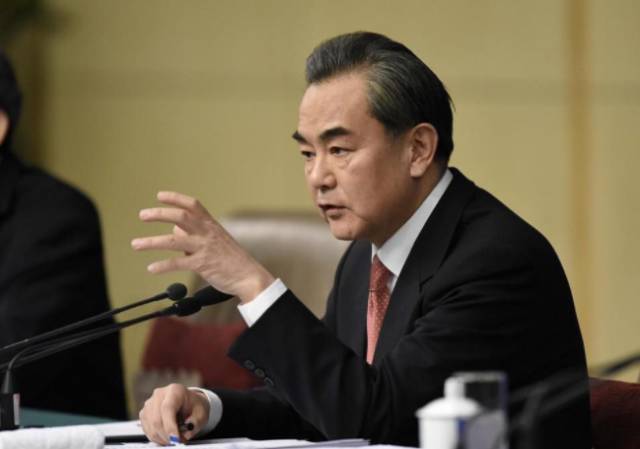 王毅提到六尺巷典故，历史与现代交融的智慧启示