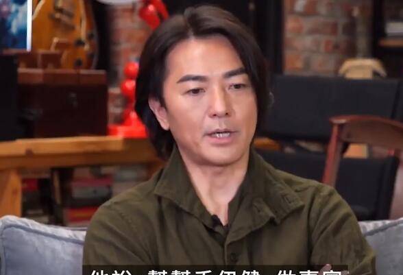 陈小春演唱会郑伊健惊喜现身，燃爆全场！
