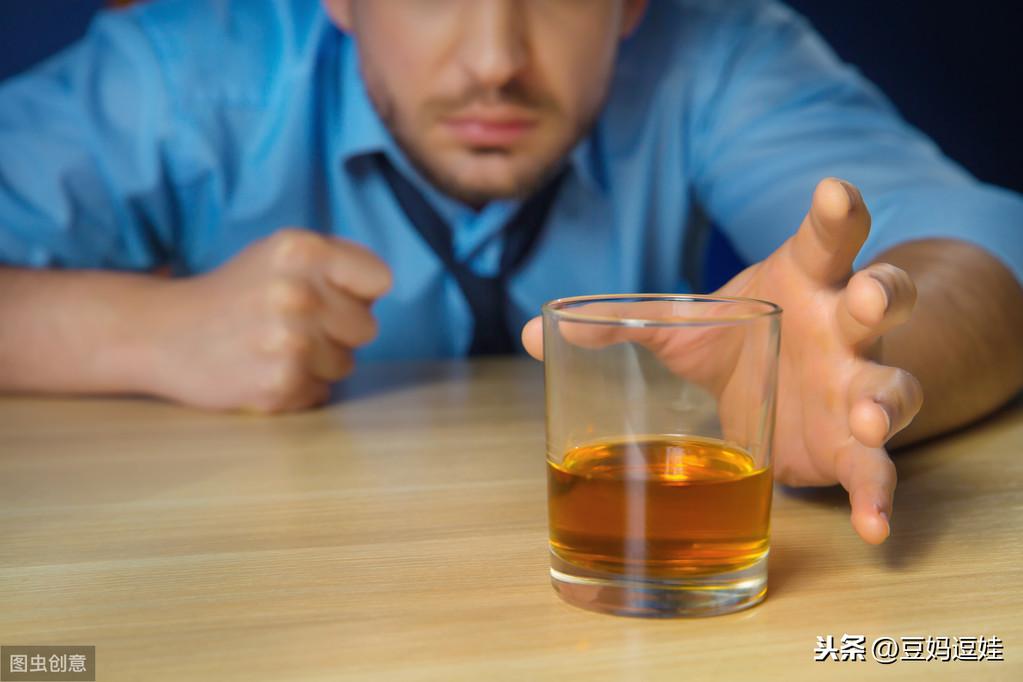 爸爸带娃患产后抑郁，挑战与应对
