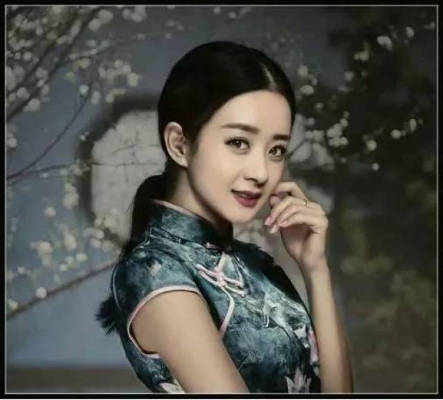 陈瑶在老九门2中的旗袍造型，古典与现代的完美融合