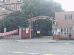 云南怒江房子照片，传统与现代的交融之美