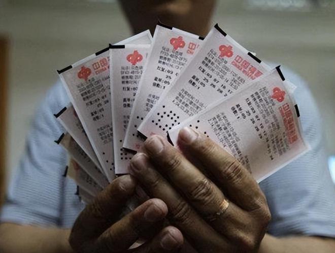 一对00后兄弟买彩票中奖1000万的奇迹之旅