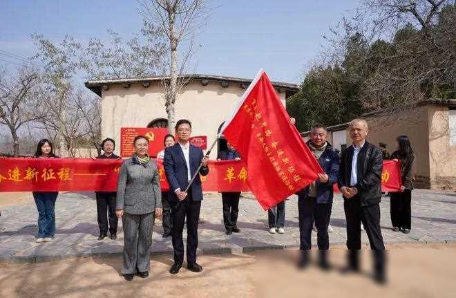 赶考路是什么意思——探寻人生旅途中的奋进之路
