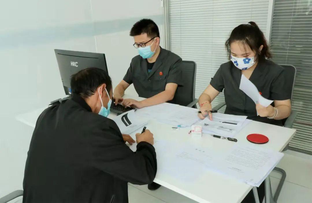 赶考路是什么意思——探寻人生旅途中的奋进之路