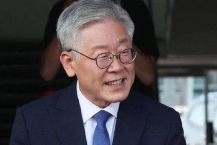李在明几岁，探索一个网络热门话题背后的故事