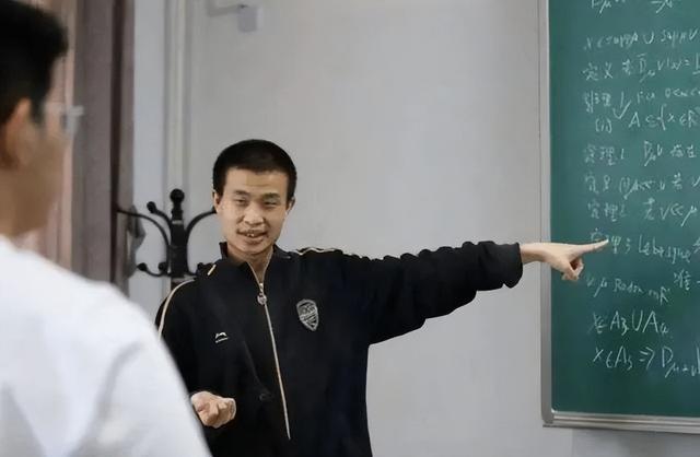 韦东奕是真的吗？探究背后的真相