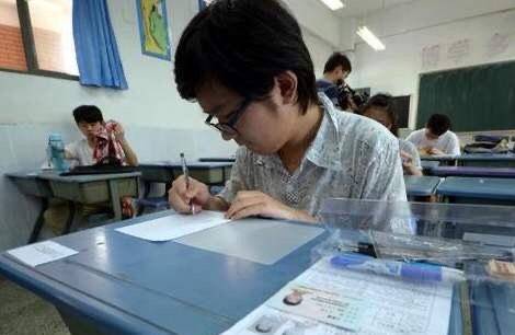 高考生作弊后果，严肃对待，警醒未来