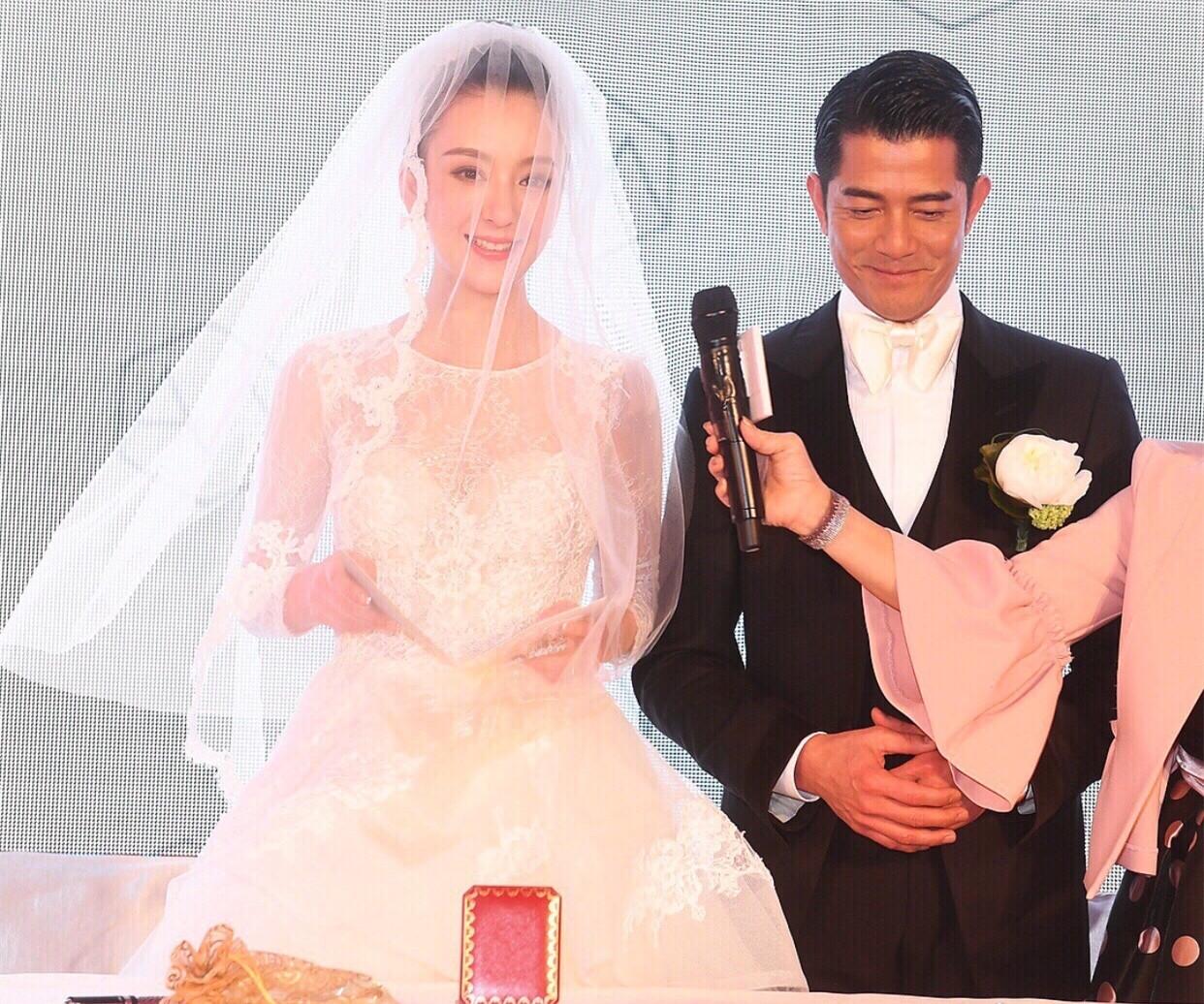 郭富城与方媛的浪漫婚姻，回顾他们的结婚年份与甜蜜瞬间