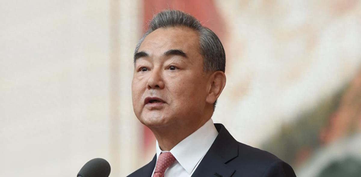 美国宣布撤侨，全球视角下的观察与思考