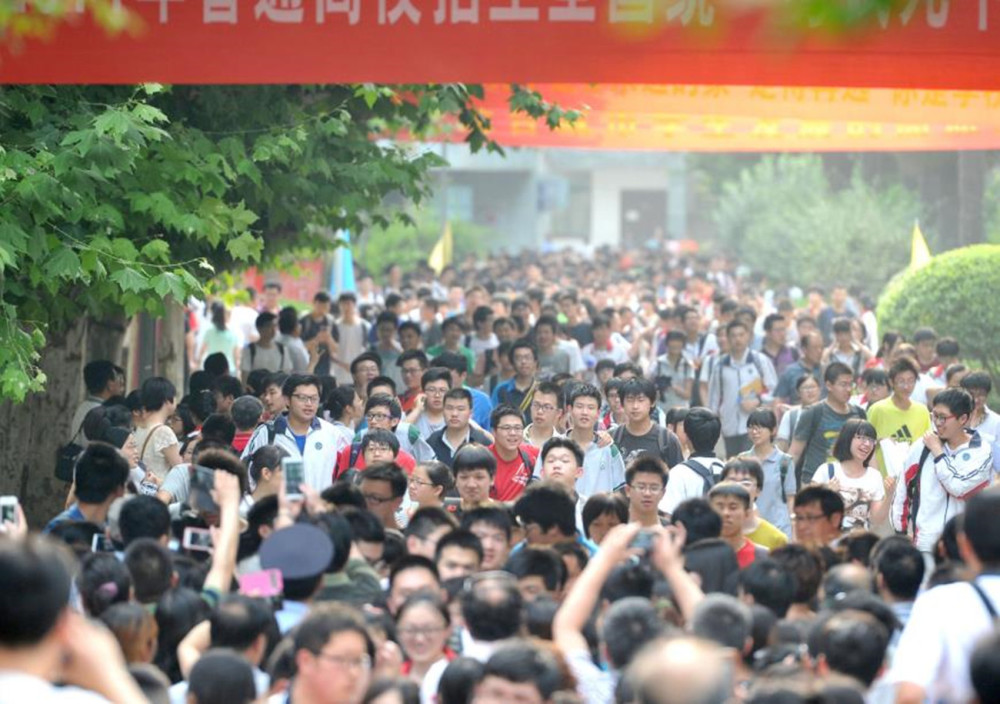 多所高中不再双休，改革背后的深度解读